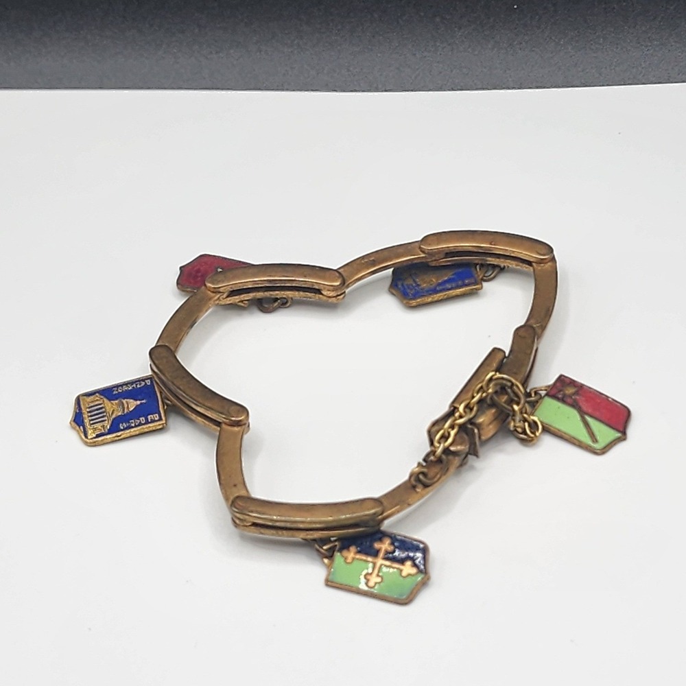 Vintage Estate Charm Bracelet Paris Gold Tone Enamel Shield Souvenir 6.5in